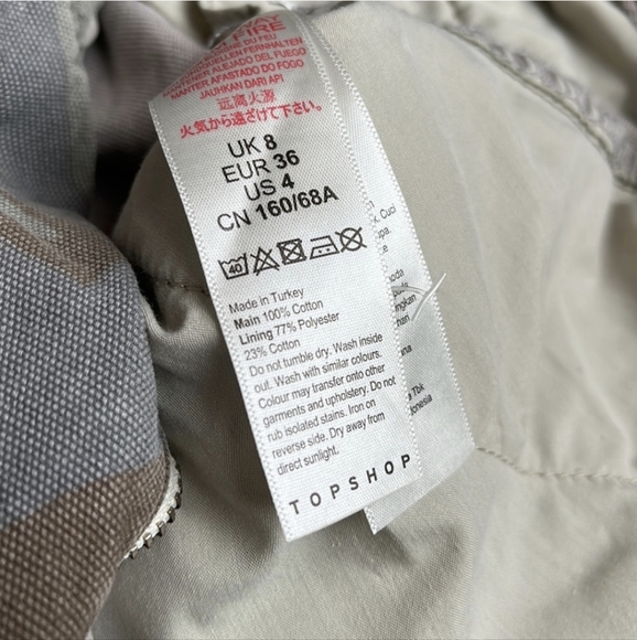 TOPSHOP Camo Print Cargo Pants - Picture 5 of 7